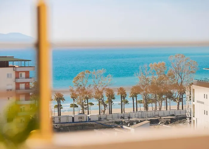 Appartamento Large Near The Seaside Boulevard Lungomare *